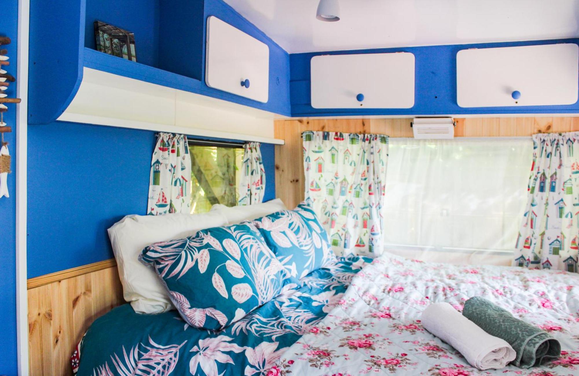 فندق Retro Caravans At Valentia Island Escape Chapeltown المظهر الخارجي الصورة
