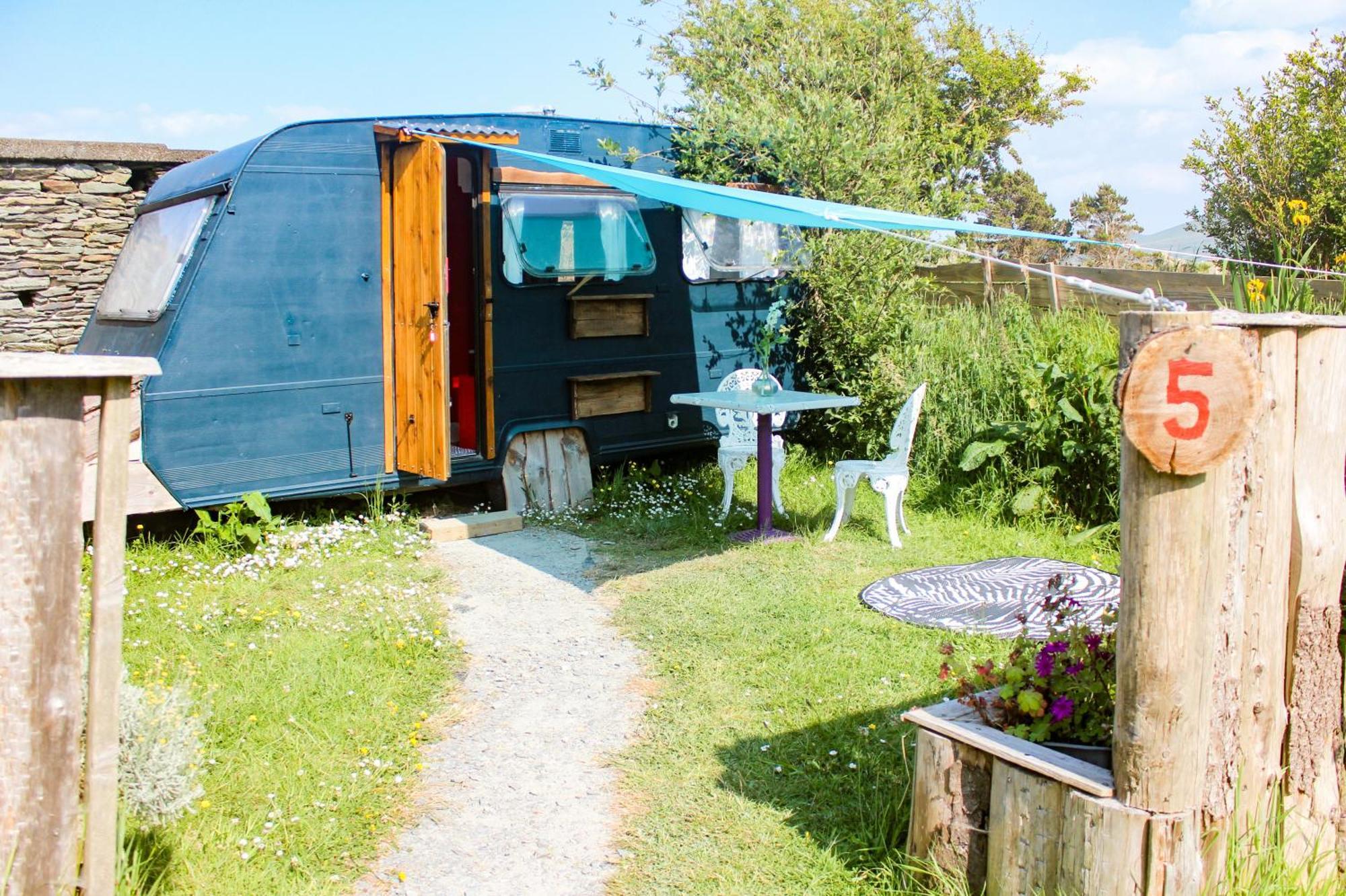فندق Retro Caravans At Valentia Island Escape Chapeltown المظهر الخارجي الصورة