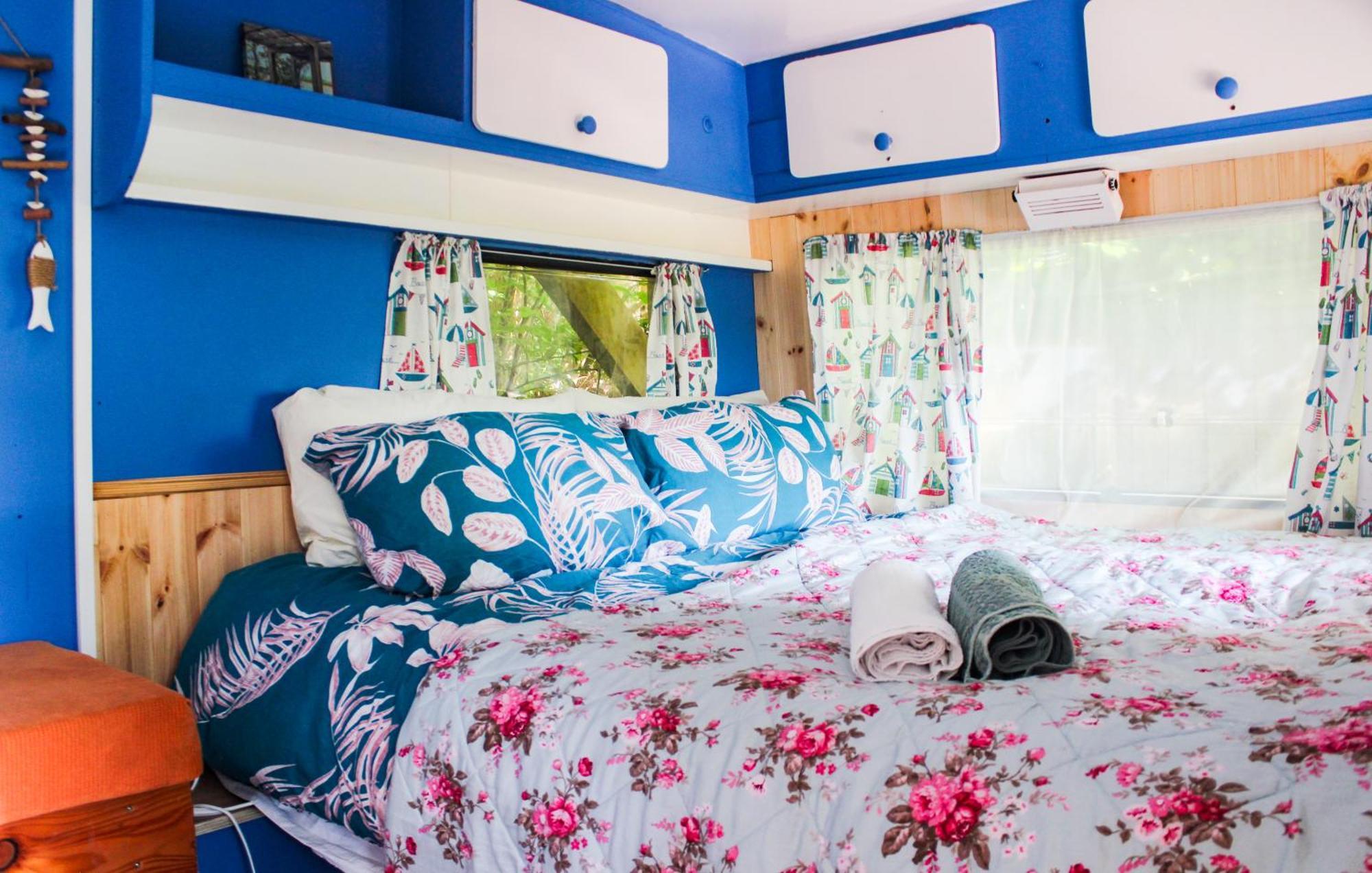 فندق Retro Caravans At Valentia Island Escape Chapeltown المظهر الخارجي الصورة